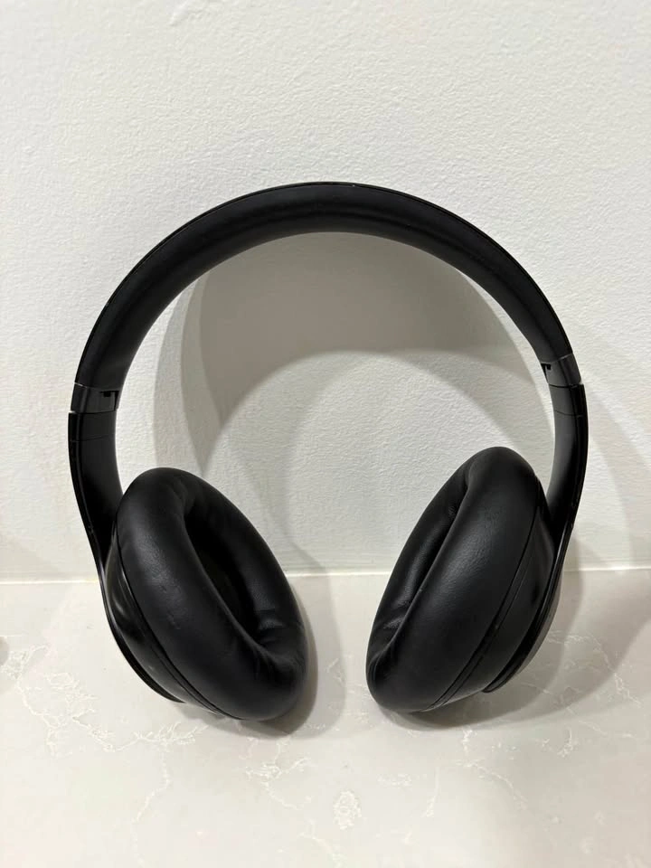 Beats Studio Pro Wireless Headphones Black
