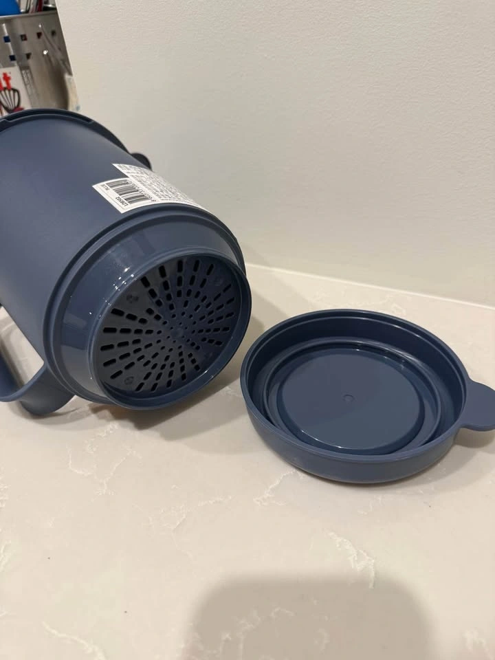 Lock & Lock 1.5L Blue Food Waste Bin Compost Caddy - photo 3