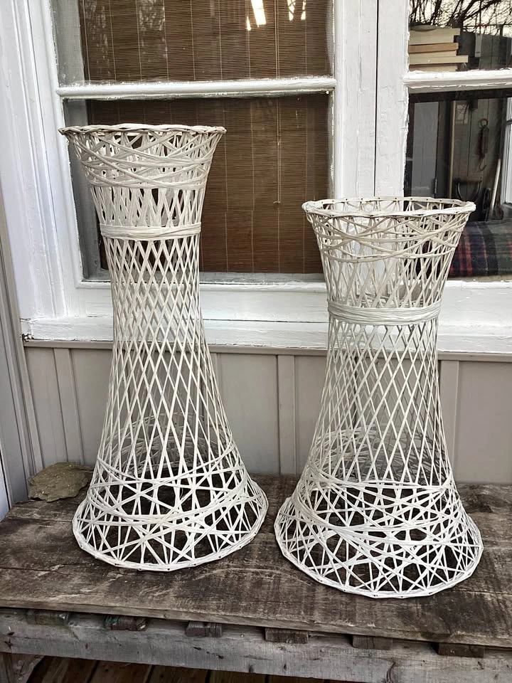 VINTAGE Spun Fibreglass Plant Stands - Set of 2