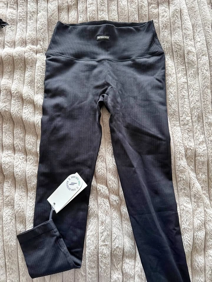 XS Black Ribbed Leggings - Doyoueven Brand
