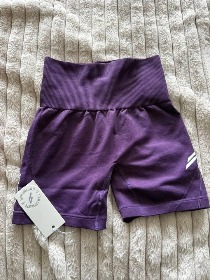 Doyoueven Gym Shorts - XS/S - photo 5