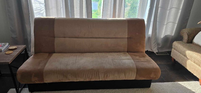 FREE - Furniture - photo 2