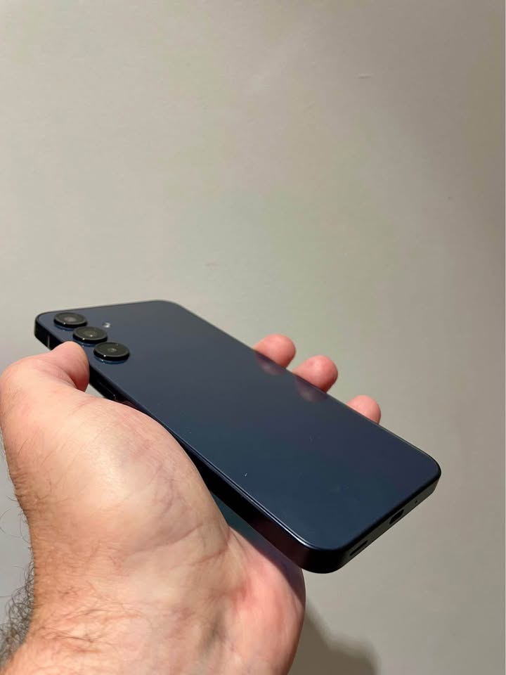 Samsung A16 mint everything - photo 2