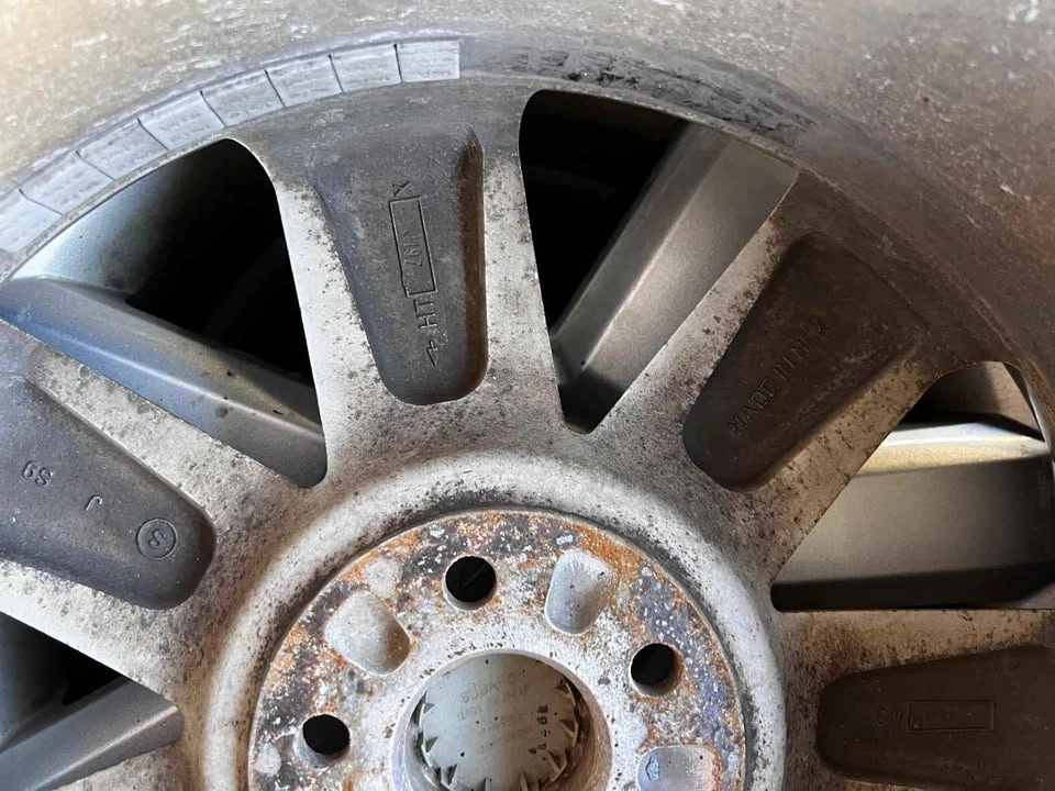 225/55/R17 Goodyear All Season Tires with Subaru Alloy Wheels - photo 2