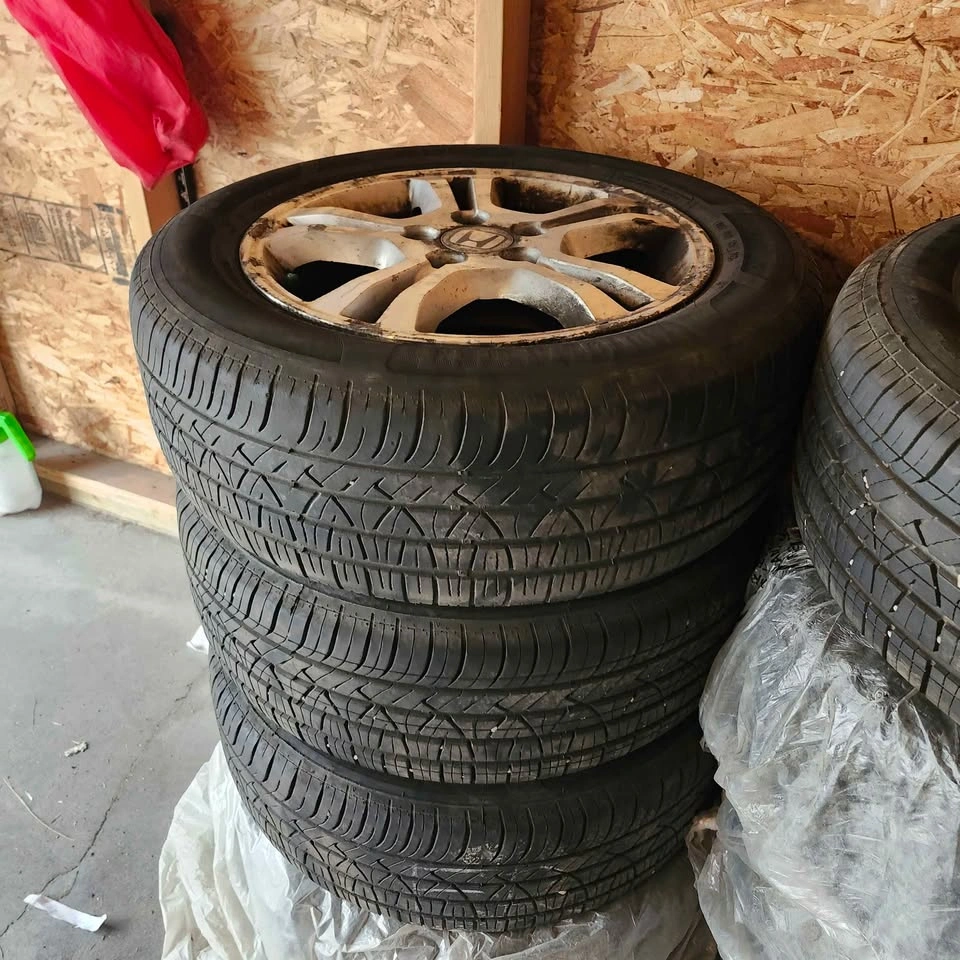 205/60/R16 Mottomaster All Season Tires with Honda Alloy Wheels - photo 4