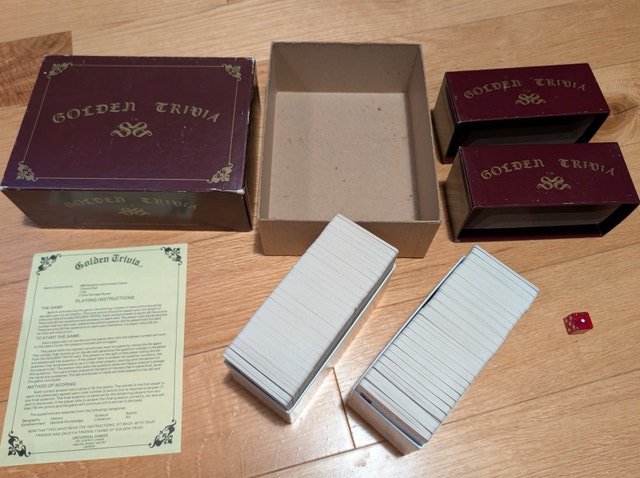 VINTAGE Golden Trivia First Edition Game - Universal Games