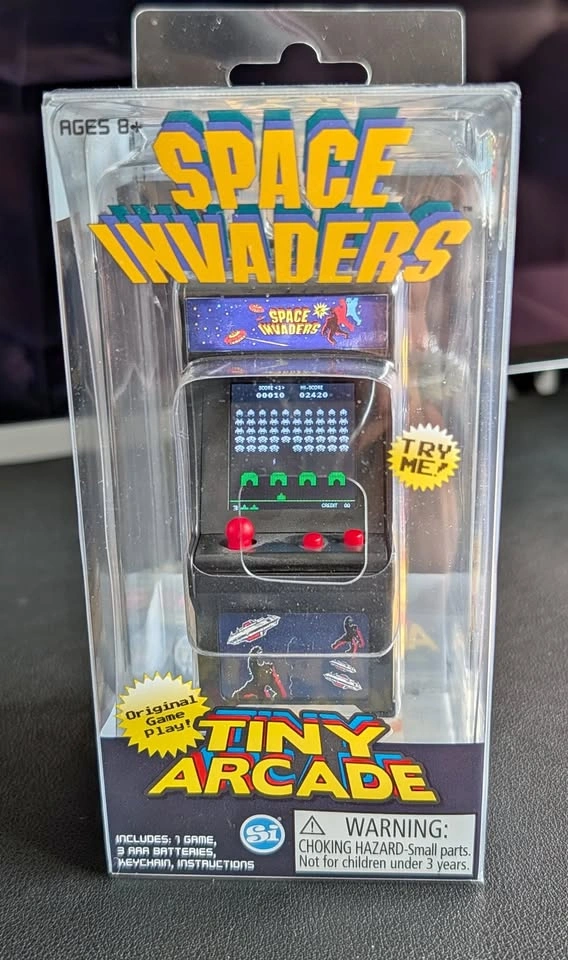 Taito Tiny Arcade SPACE INVADERS The Smallest Fully Functional A