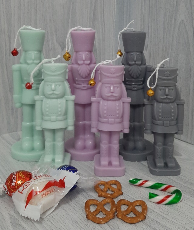 Handmade Christmas Holiday Candles - Nutcracker Decor - photo 2