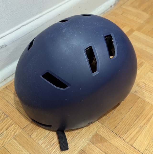 Raleigh Bicycle Helmet - Size 58-62cm
