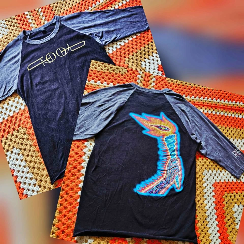 Tool Fear Inoculum 2019 Tour "The Torch" Raglan Band Tee Small