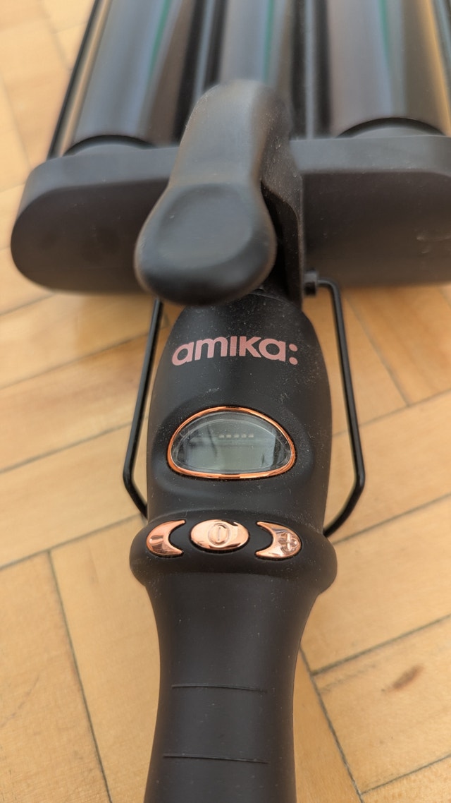 Amika High Tide Deep Wave Hair Crimper - photo 2