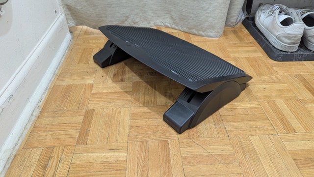 Desk Foot Rest Footrest with Adjustable Angle Positions Ergonomi - photo 3