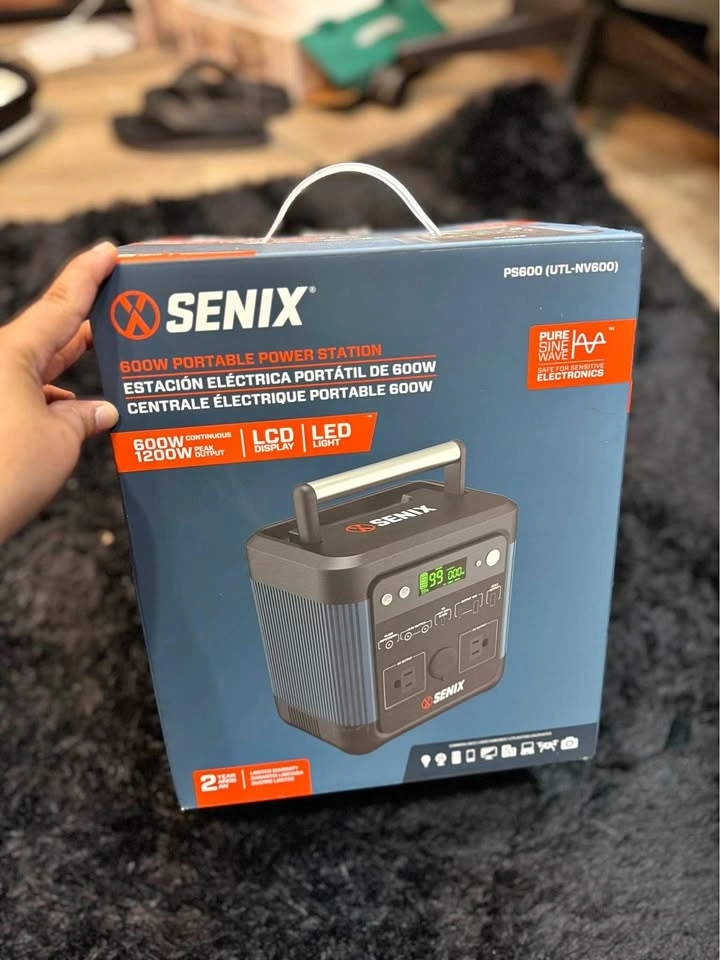 SENIX 600 Watt Power Station