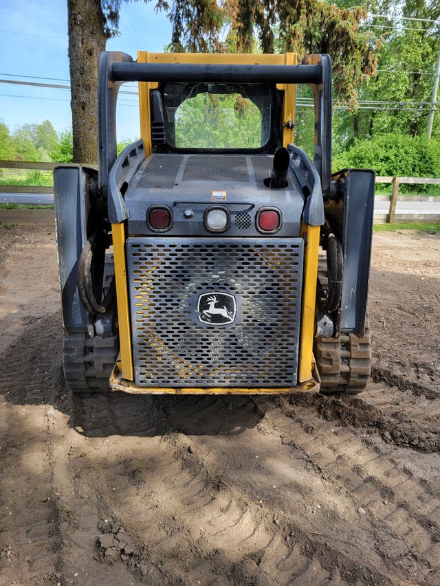 Skid steer - photo 4