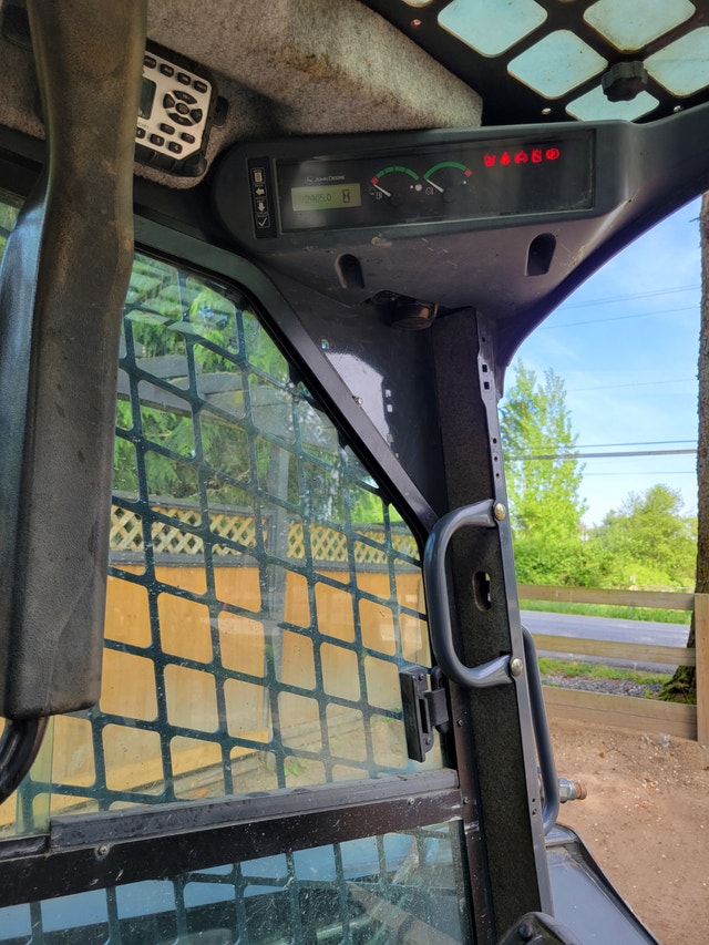 Skid steer - photo 5