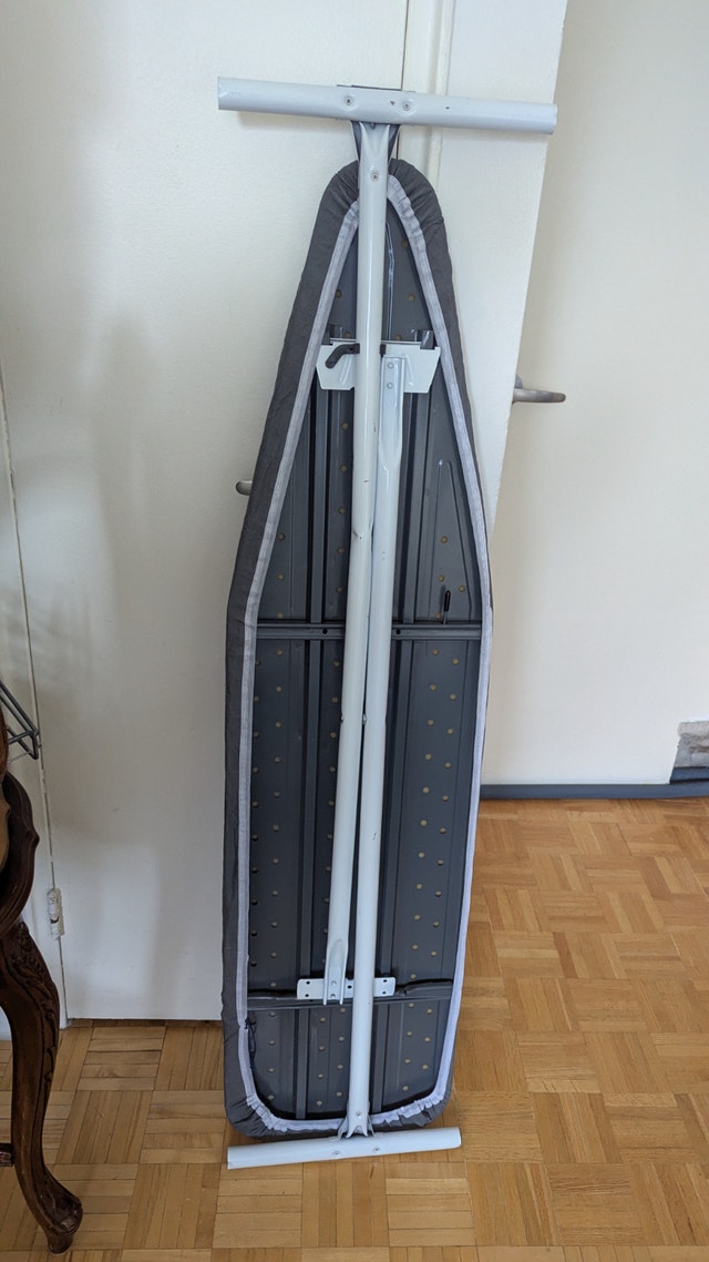 Ironing Board metal foldable with cover - photo 3