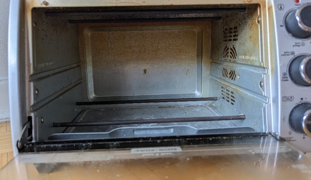 Black & Decker Toaster Oven with 4 Functions, Stainle - photo 3