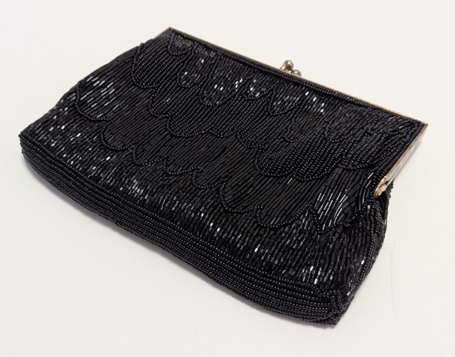 Vintage Black/Gold Bugle Glass Beaded Pouch Purse - photo 4