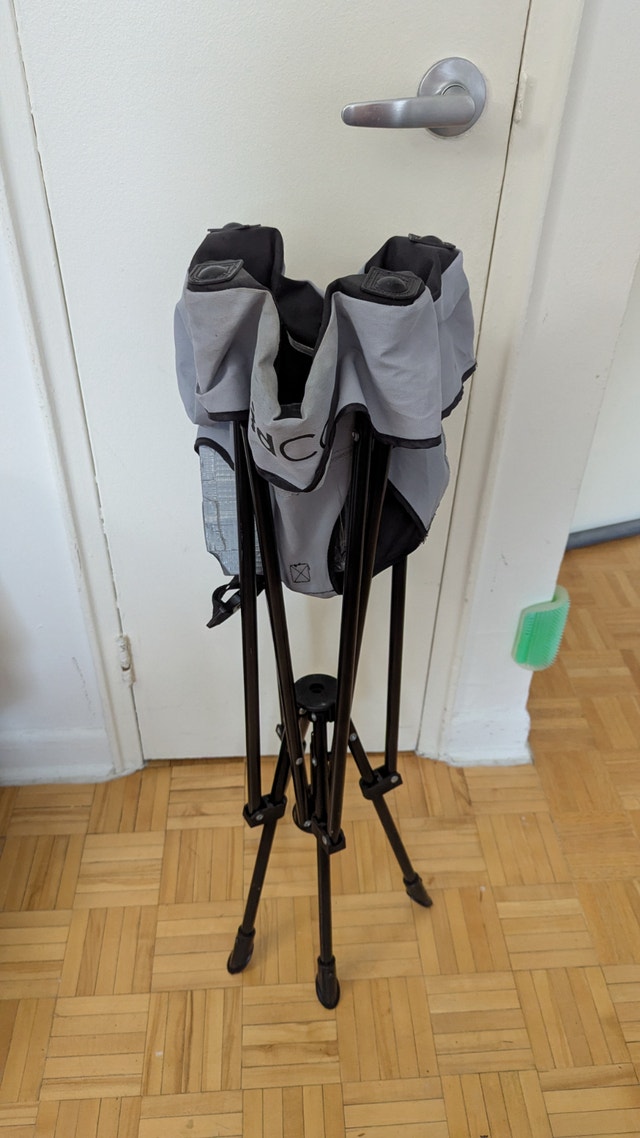 Portable Kidco DinePod Travel Highchair - photo 3