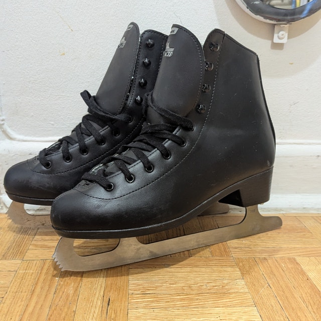 Men's Size 10 Cascade Lake Placid Figure Ice Skates Black