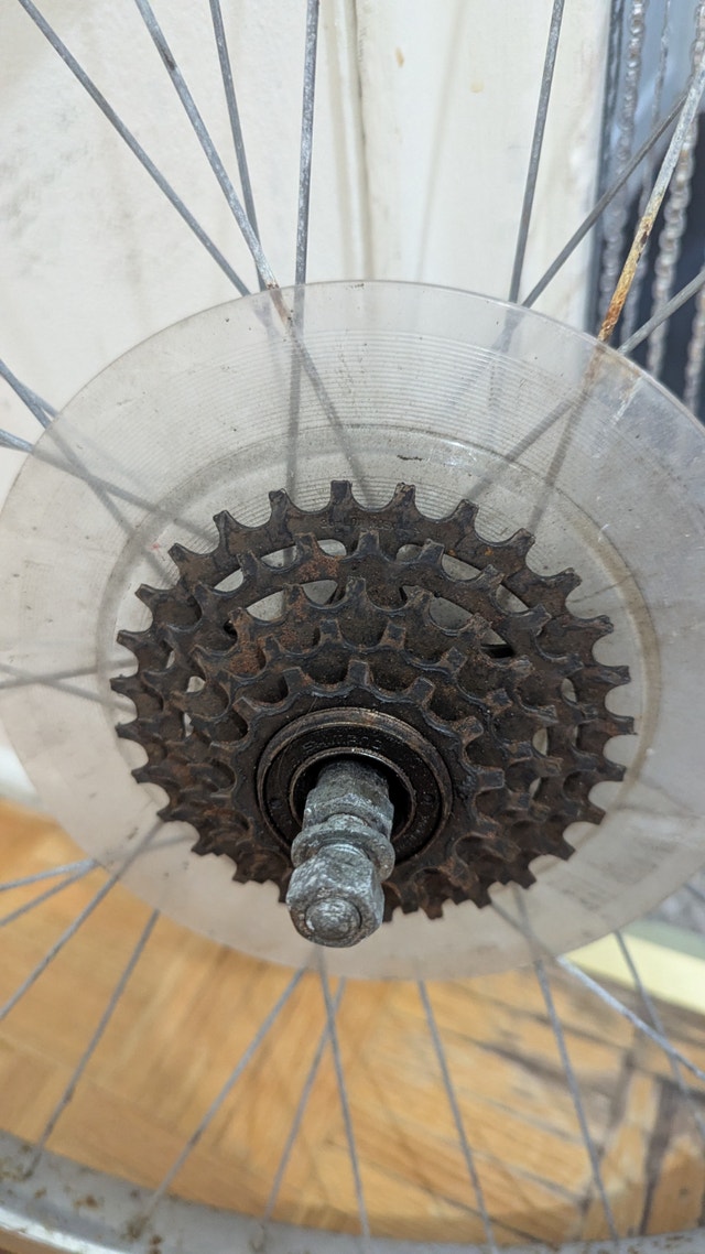 Used Bicycle Bike wheel REAR 26x2 - photo 3