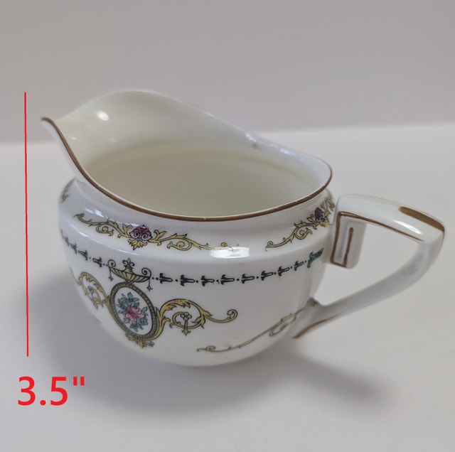 Daphne Vintage Creamer Tea Time Dishes Royal Worcester England