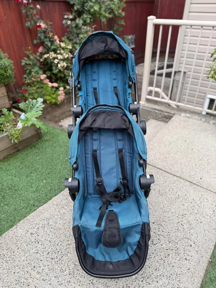City Select Double Stroller by Baby Jogger in teal image indicator(3)