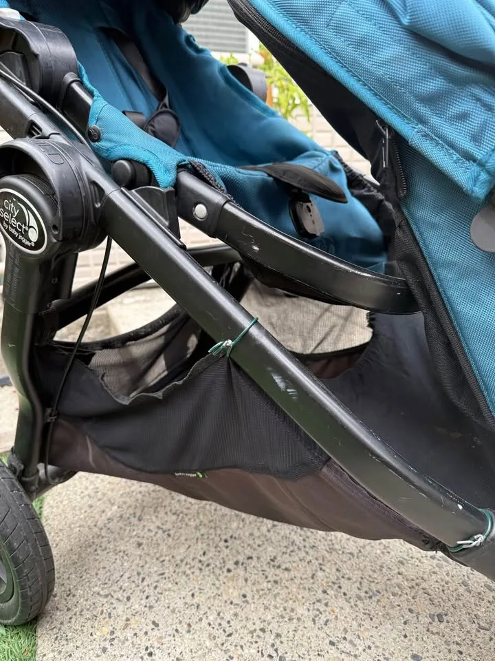 City Select Double Stroller by Baby Jogger in teal image indicator(7)