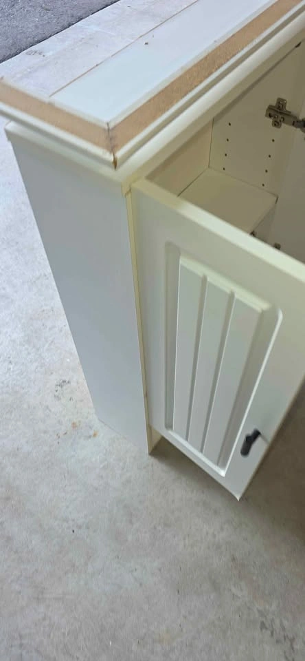 White 2-Door Storage/Medicine Cabinet - photo 3