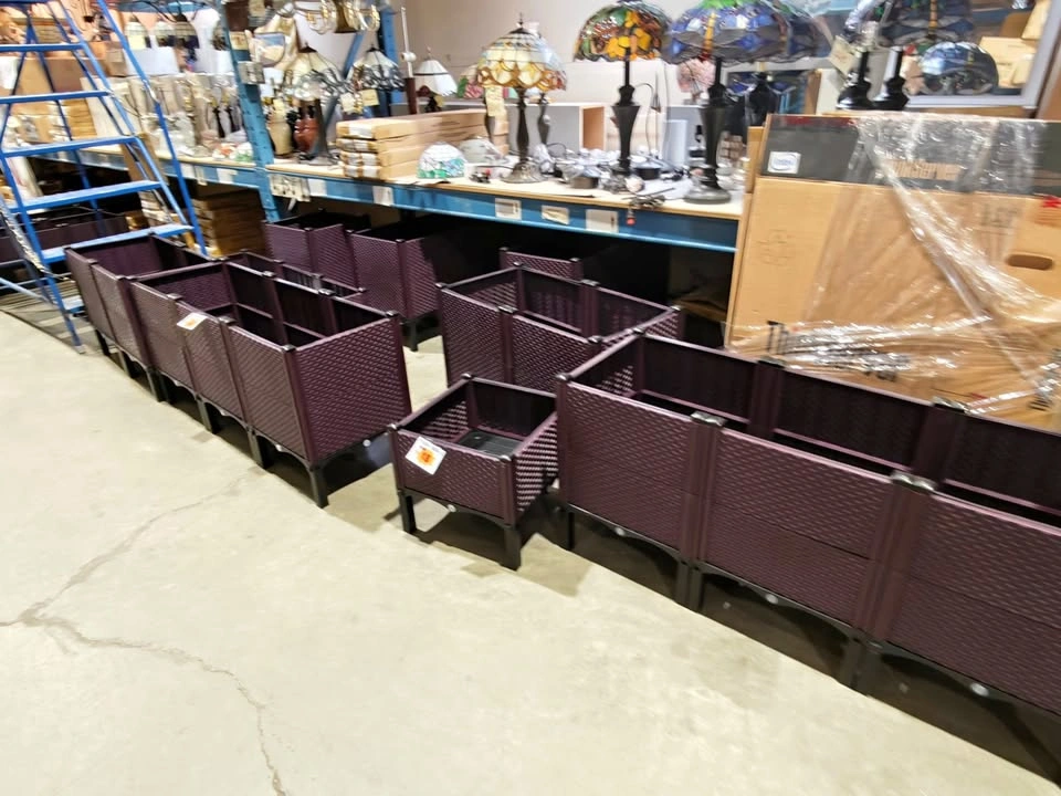 PVC Planting Box with Water Drain