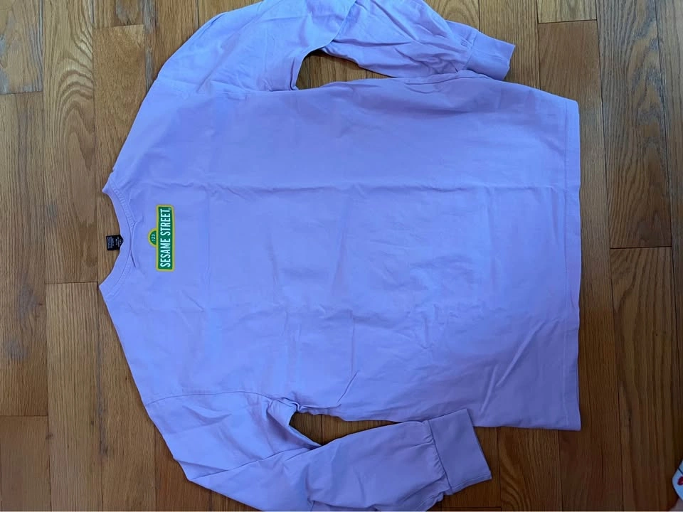 H&M Sesame Street Elmo Lilac Long Sleeve Shirt - photo 2
