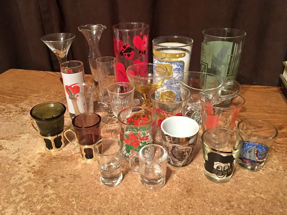 LOT OF 21 SHOT FLUTE DRINKING GLASSES CHERRIES LADYBUG EGYPTIAN
