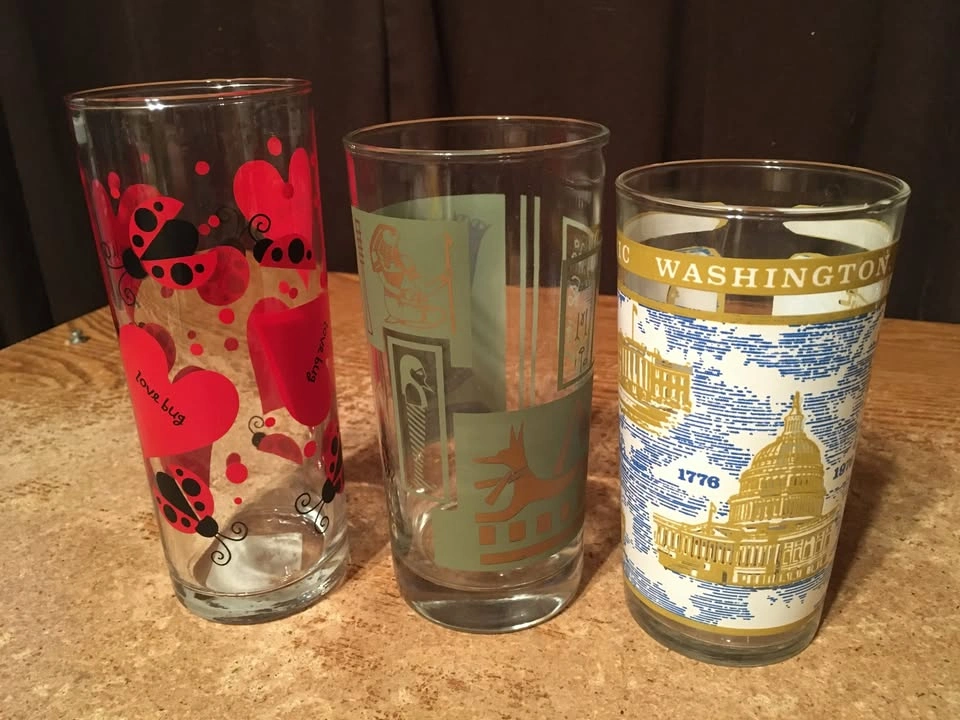 LOT OF 21 SHOT FLUTE DRINKING GLASSES CHERRIES LADYBUG EGYPTIAN - photo 2