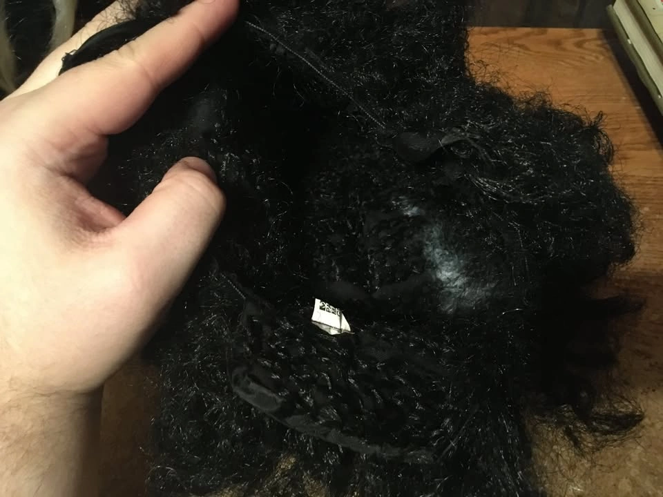 LOT OF 4 WOMEN'S WIGS BLOND BLACK CURLY BLACK & WHITE BRIDE OF F - photo 3