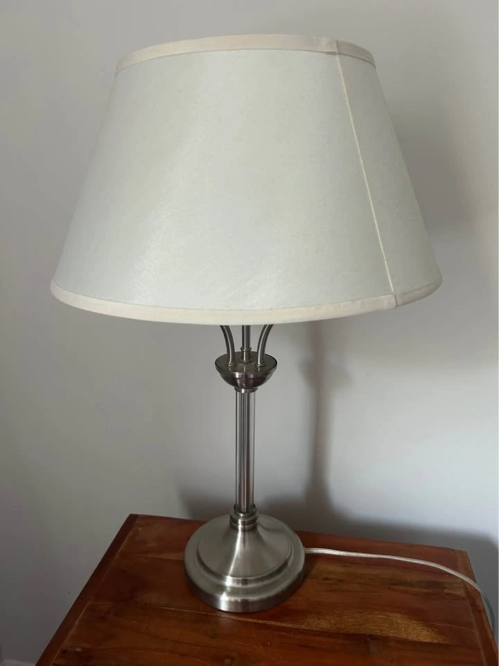 Two Silver & Glass Table Lamps (Pair) - photo 2