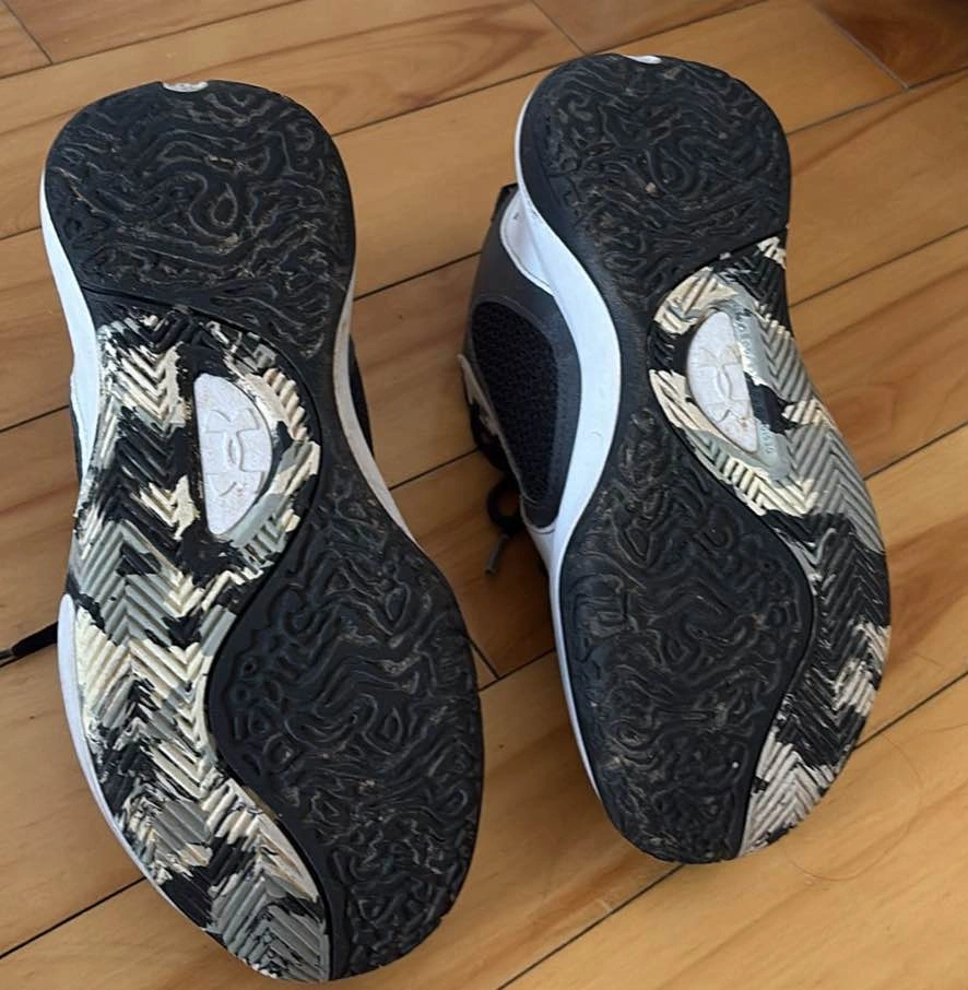 Basketball shoes - photo 3