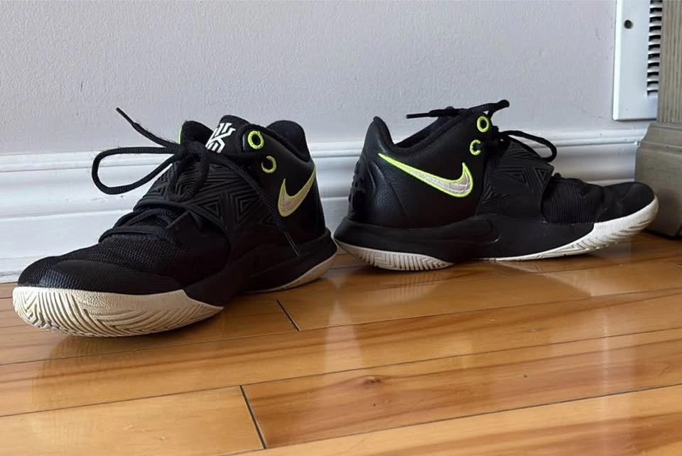 Basketball shoes - photo 2