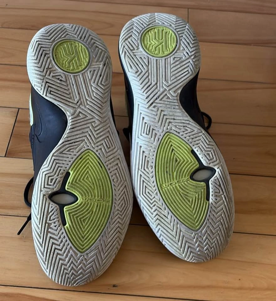 Basketball shoes - photo 3