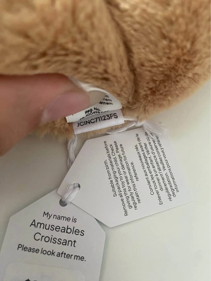 Selling/Trading Croissant Jellycat - photo 2