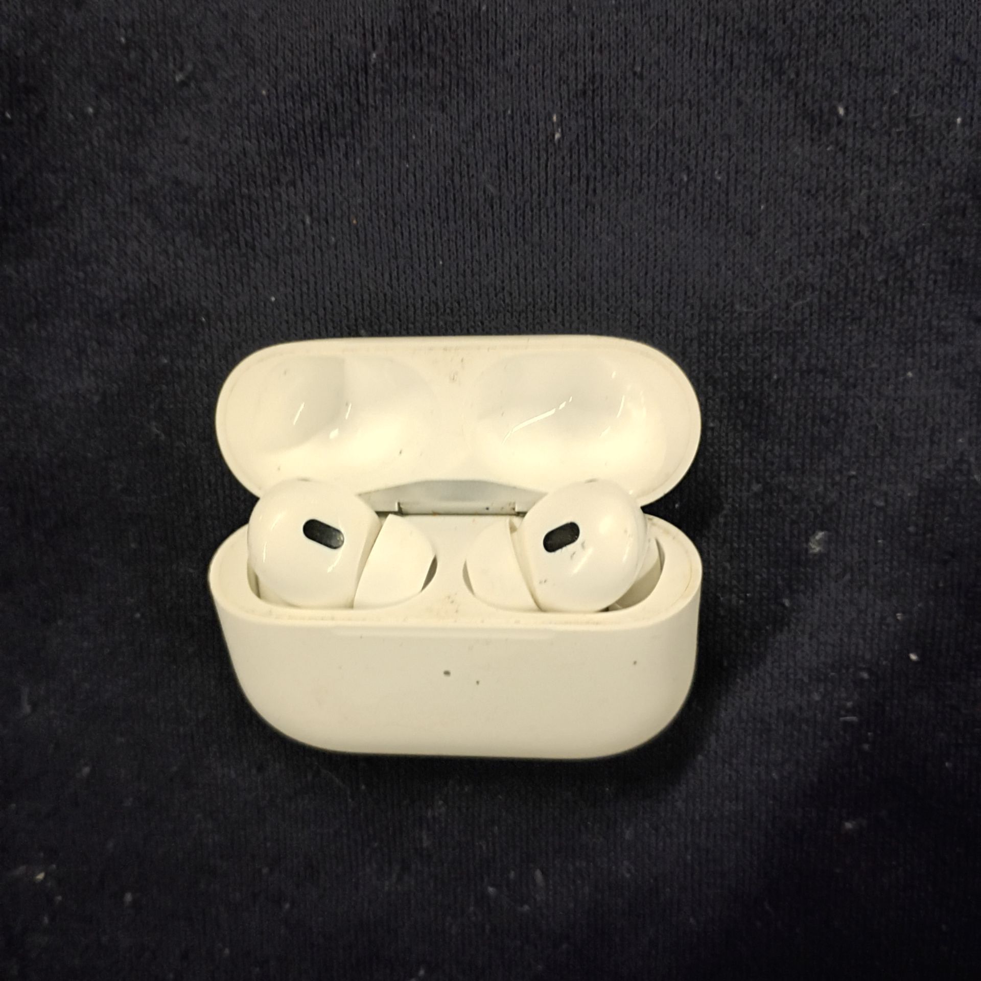 Apple Airpod Pro 2 - photo 2