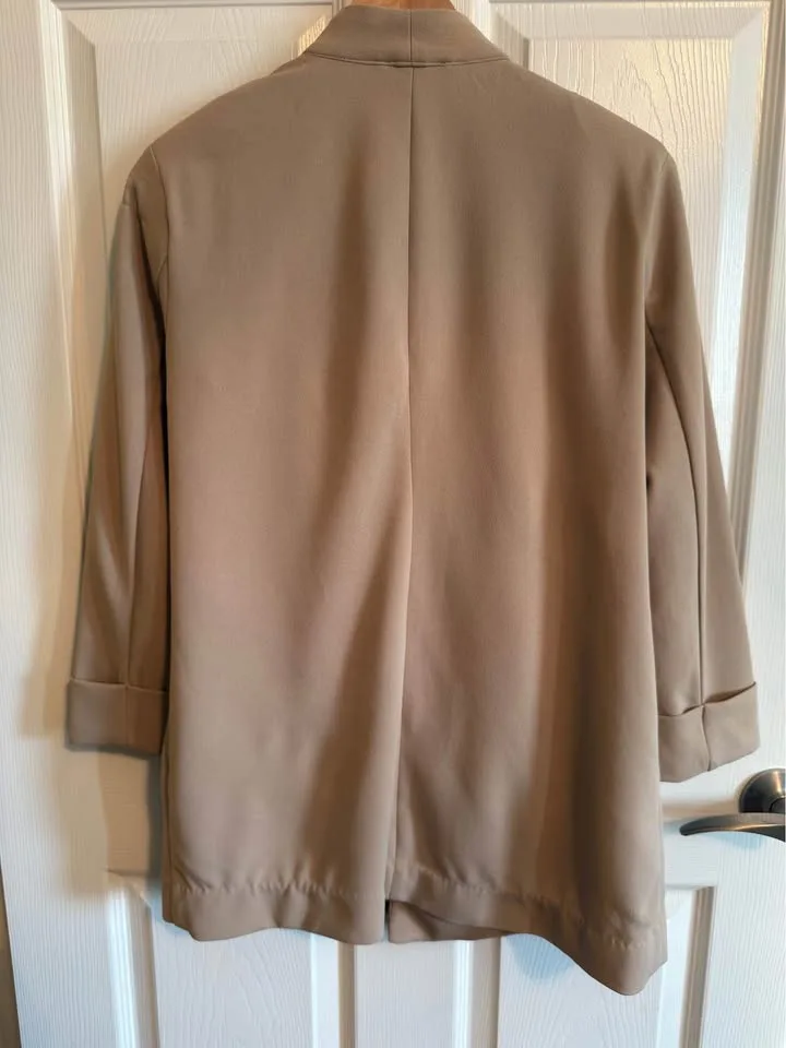 Like NEW Women’s Blazer image indicator(3)