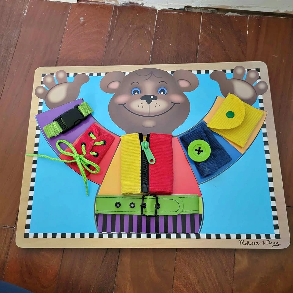 EEUC Melissa and Doug Wooden Puzzles