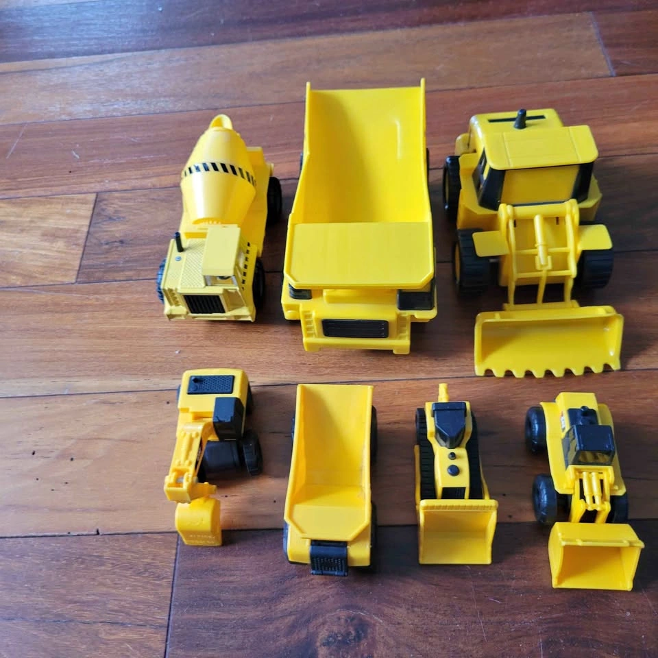 EEUC Construction Vehicles