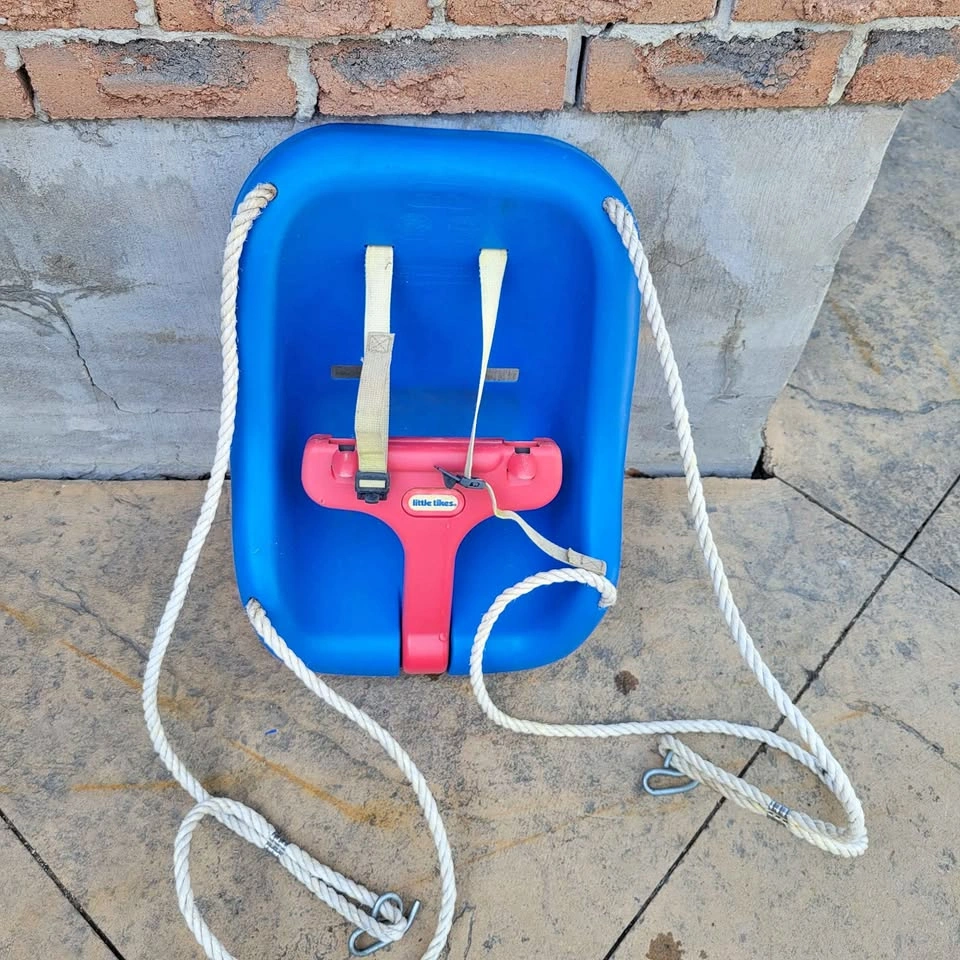 Baby swing EUC