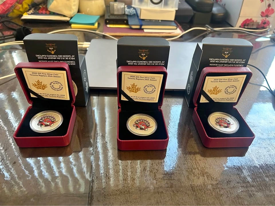 1 oz. Pure Silver Coin - 2020 Toronto Raptors 25th Season