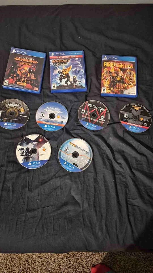 PS4 Games Bundle - Fallout 4, Horizon, Watch Dogs, etc.