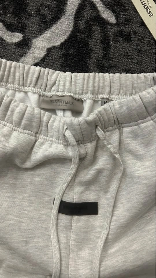 Essentials Shorts Light Oat - Size M - photo 2