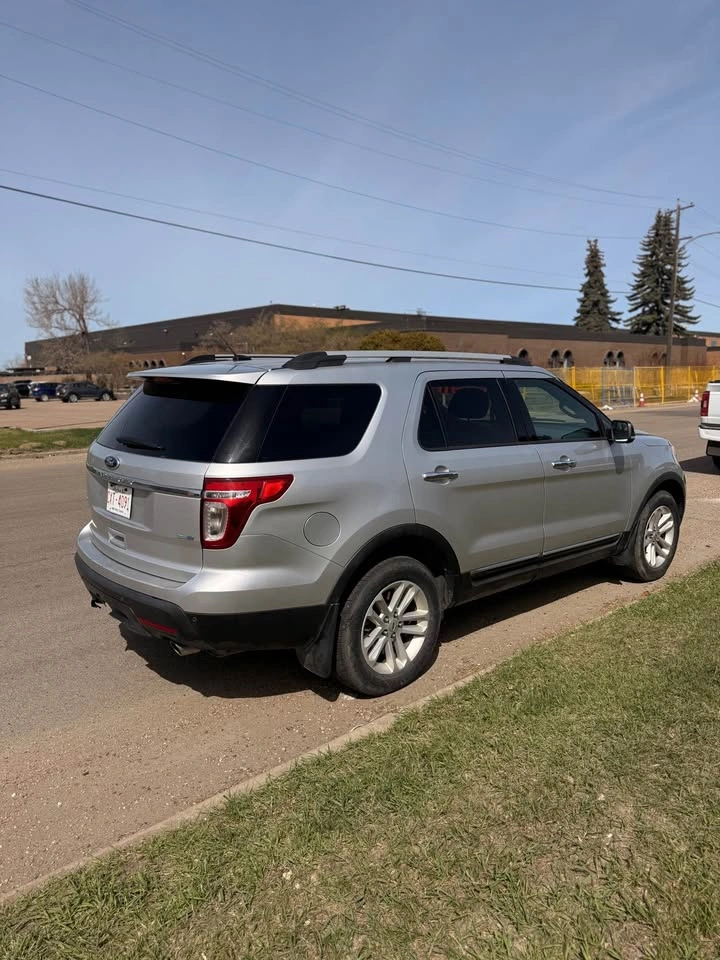 2014 Ford Explorer XLT - photo 3