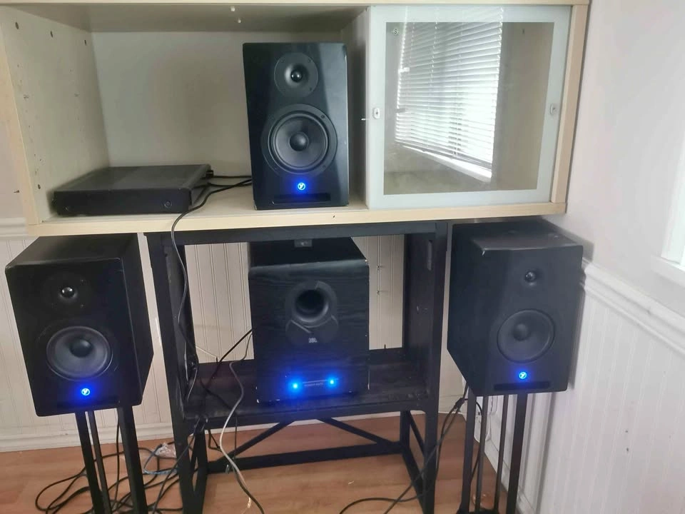 Yorkville Powered Studio Monitors & Subwoofer w/ Stands