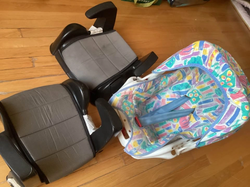 Baby booster car seat $13 each - photo 3